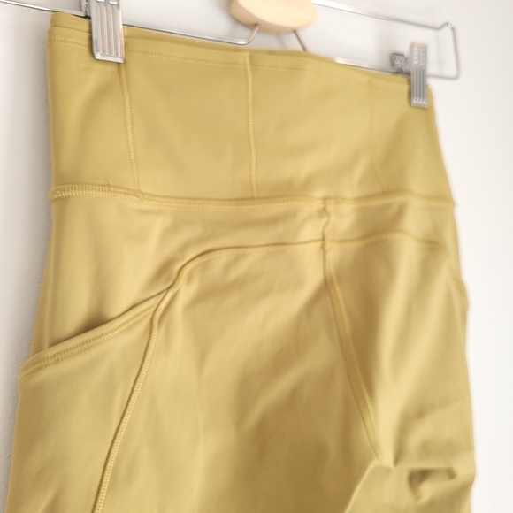 Lululemon Fast and Free High-Rise Tight 28" *Non-Reflective SuedeGrape Leaf Sz4 - Picture 10 of 13